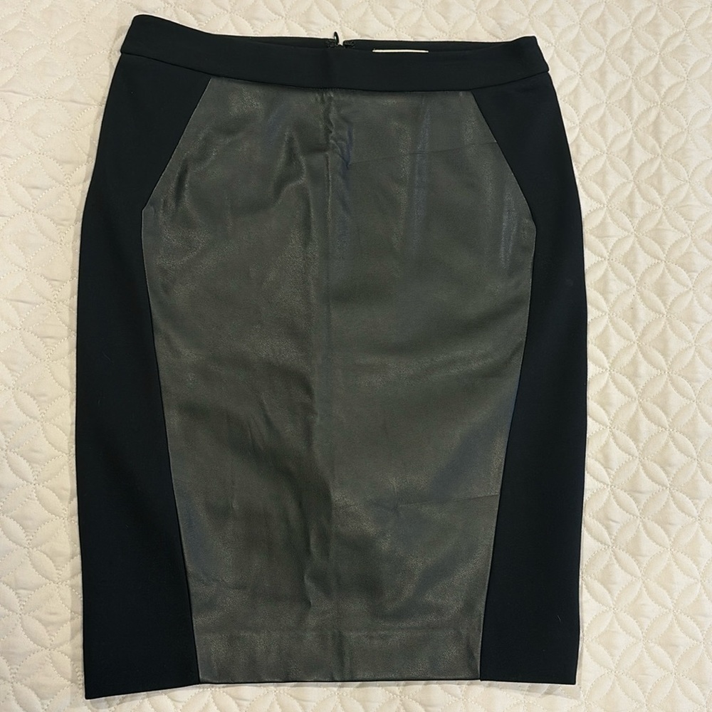 Loft black faux leather pencil skirt Size 2